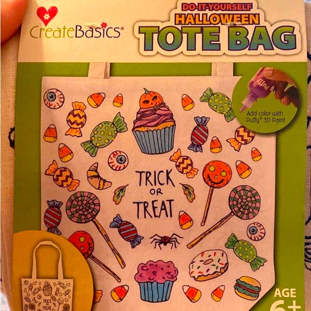 Halloween DIY Tote Bag! Color in the Design!